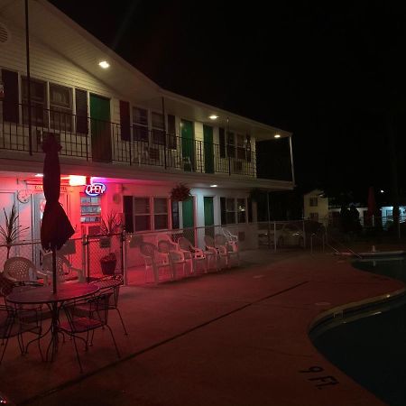Colonial Motel Wisconsin Dells Kültér fotó
